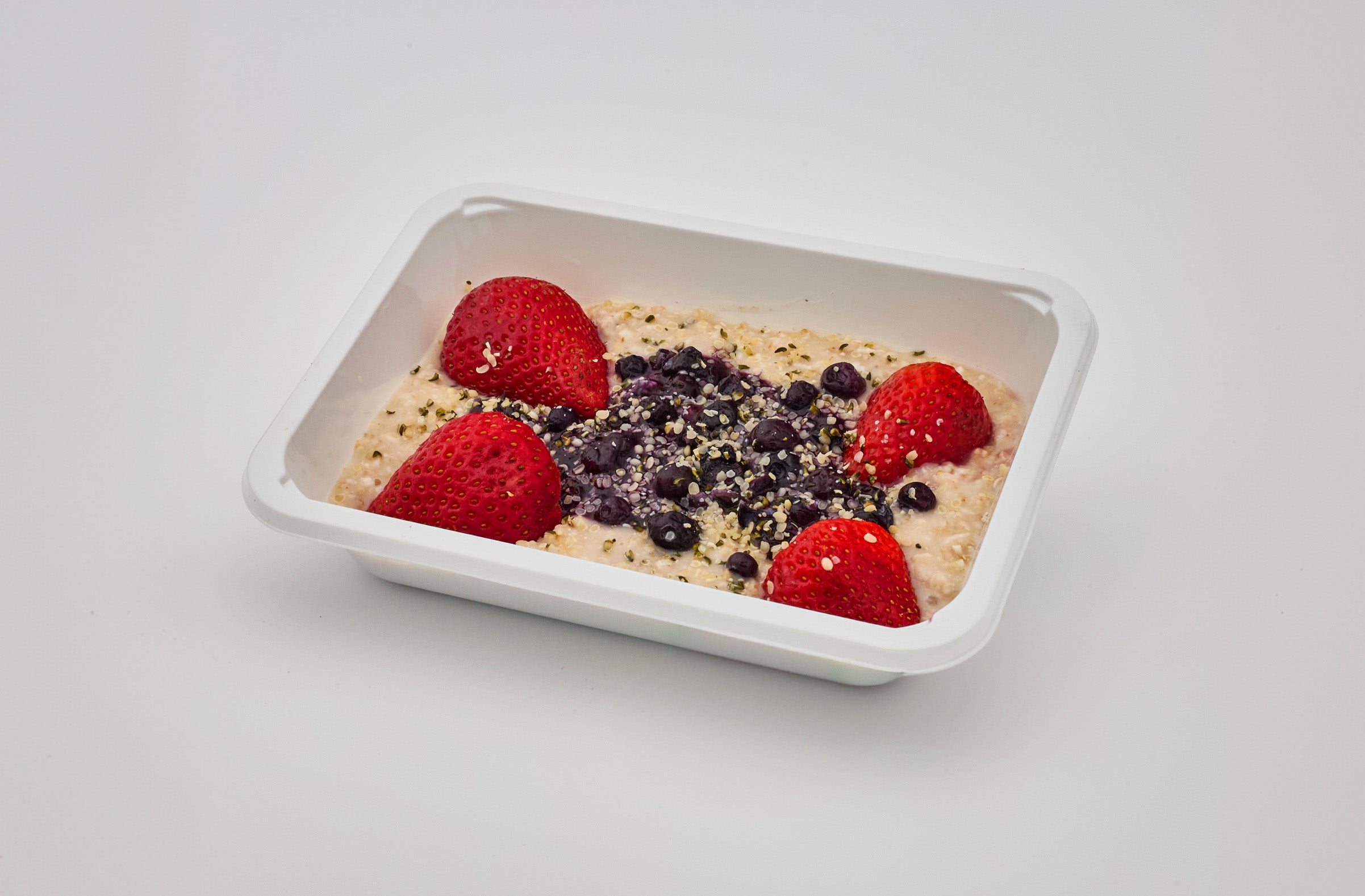 blueberry & strawberry oatmeal